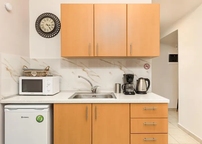 Manina Seaside * Salonic